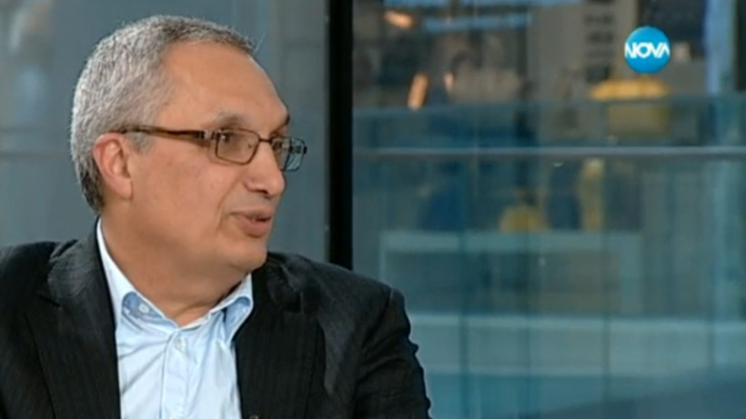 Иван Костов като „бивш политик“ в следобедно съботно шоу.