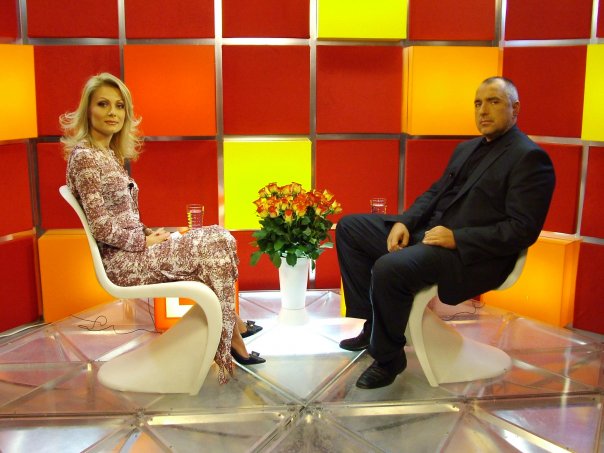 Допреди няколко години Венета бе сред най-рейтинговите водещи в българския ефир и интервюираше личности от ранга на Бойко Борисов.