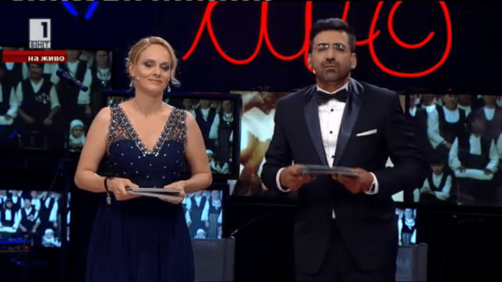 Гала-финалът на БНТ в неделната вечер бе далеч от съвършенството, но все пак постигна целите си и развълнува публиката.